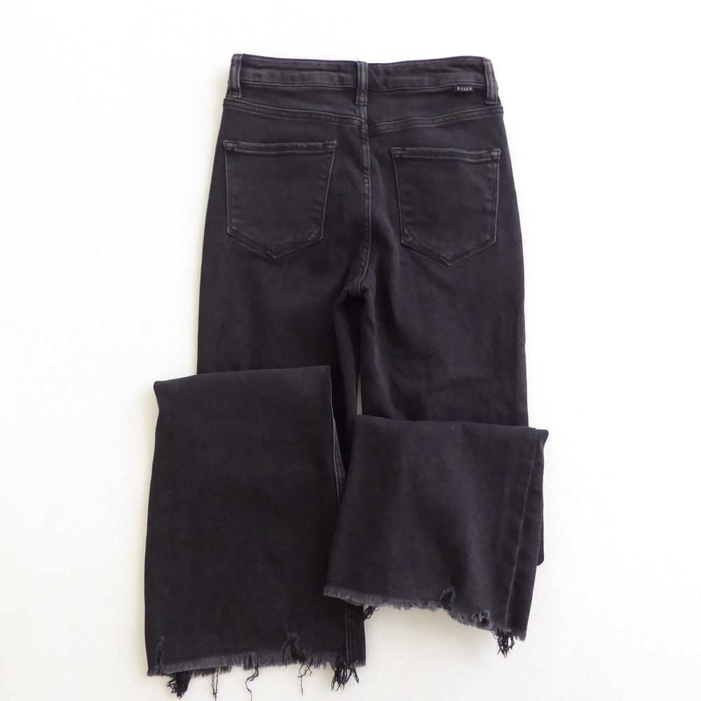 High-Waist Black Flared Women’s Jeans - Picture 4 of 11